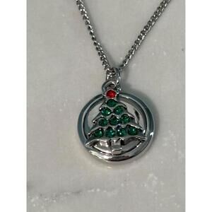 Snaps (5 pieces) Necklace and Four Snaps